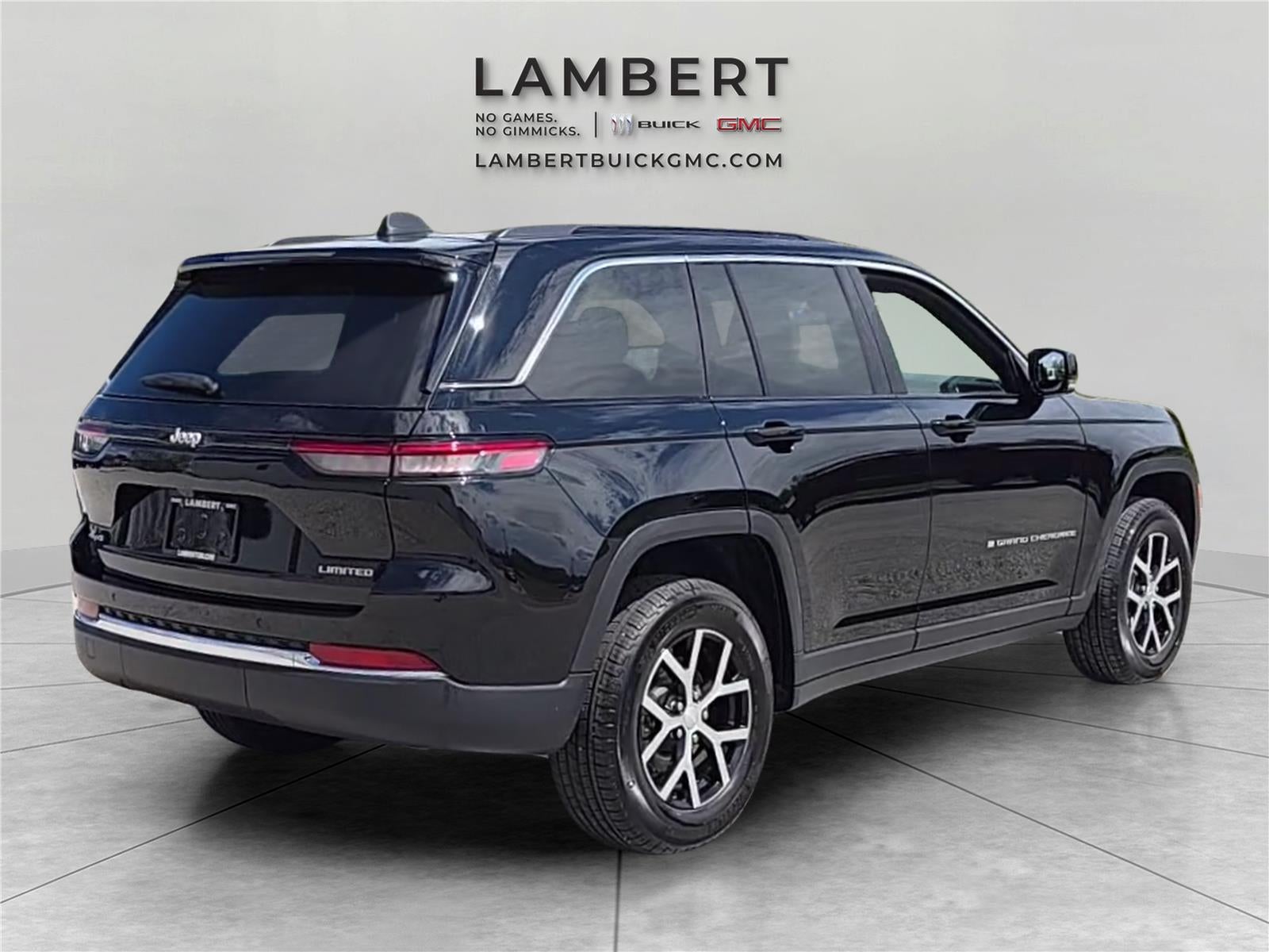 2025 Jeep Grand Cherokee — detail view